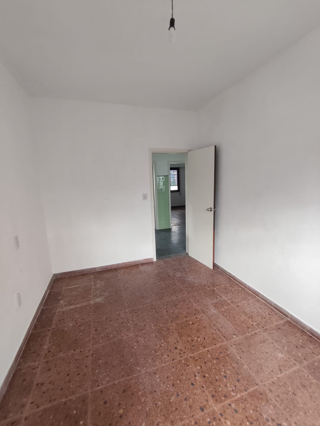 Casa 3 dormitorios en calle María Manrupe. · Foto 9