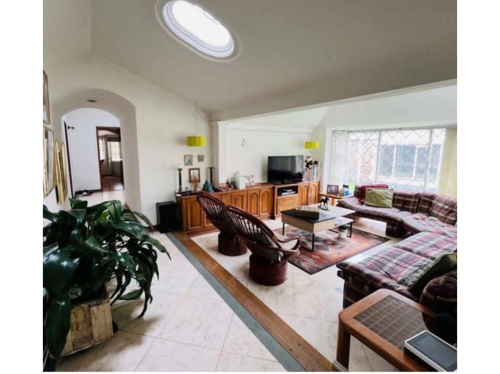 Casa en venta en Lisboa Usaquén, Bogotá · foto 2 de 11