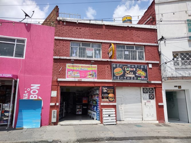 Casa de 6 alcobas en venta en San Carlos, Bogotá, 342 m² · foto 2 de 20