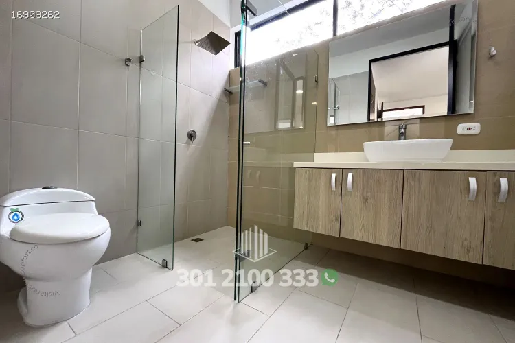 Casa de 4 alcobas en venta en Las Palmas, Envigado, 700 m² · foto 5 de 24