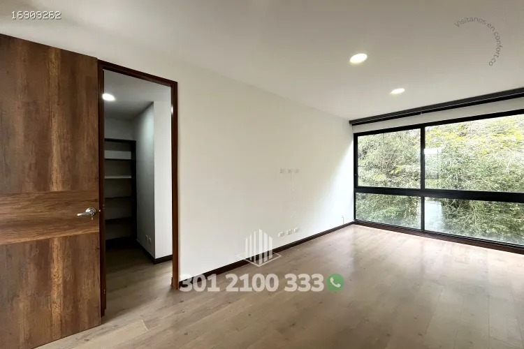 Casa de 4 alcobas en venta en Las Palmas, Envigado, 700 m² · foto 19 de 24