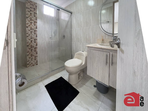 Apartamento en venta en La Cuenca, Envigado · foto 14 de 24