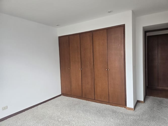 Apartamento en venta en Santa Barbara, Bogotá · foto 6 de 24
