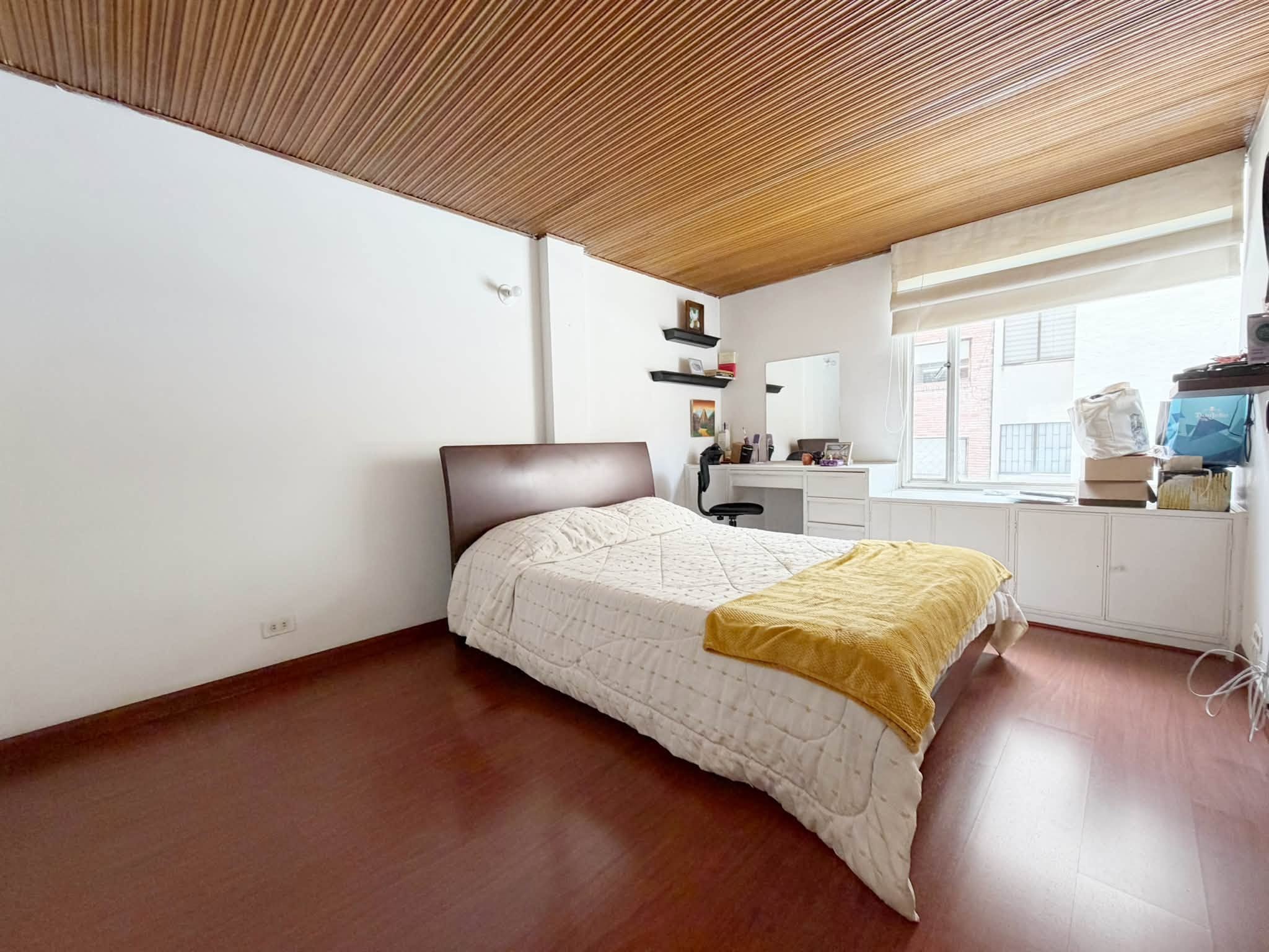 Apartamento en venta en Santa Barbara, Bogotá · foto 8 de 10