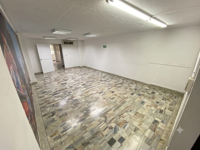 Oficina en arriendo en Cristales, Cali, 400 m² · foto 7 de 16