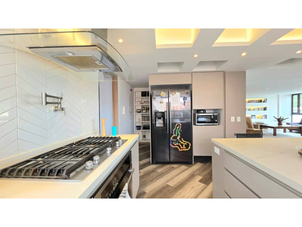 Apartamento en venta en Chico Norte, Bogotá · foto 3 de 17