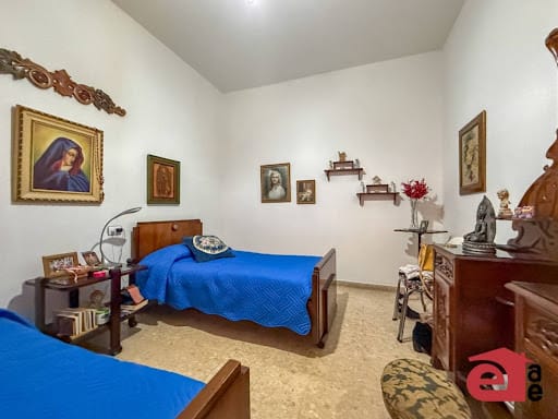 Casa de 13 alcobas en venta en Los Naranjos, Envigado, 427 m² · foto 8 de 20