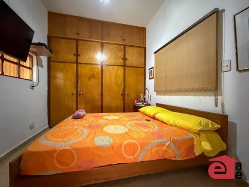 Casa de 13 alcobas en venta en Los Naranjos, Envigado, 427 m² · foto 9 de 20