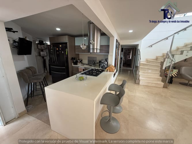 Apartamento de 4 alcobas en venta en Cabecera Del Llano, Bucaramanga, 275 m² · foto 3 de 24