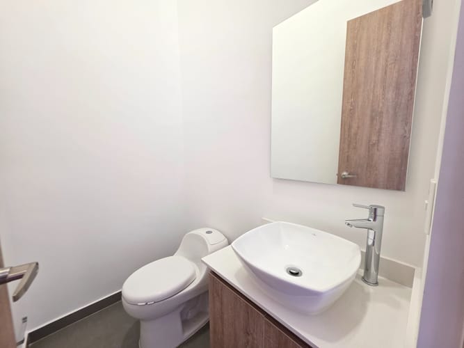 Apartamento de 2 alcobas en arriendo en Loma Del Escobero, Envigado, 69 m² · foto 3 de 24