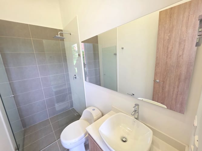 Apartamento de 2 alcobas en arriendo en Loma Del Escobero, Envigado, 69 m² · foto 7 de 24