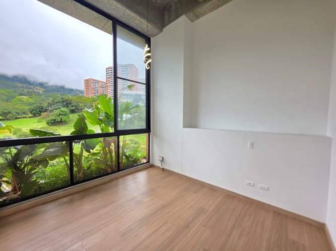 Apartamento de 2 alcobas en arriendo en Loma Del Escobero, Envigado, 69 m² · foto 23 de 24