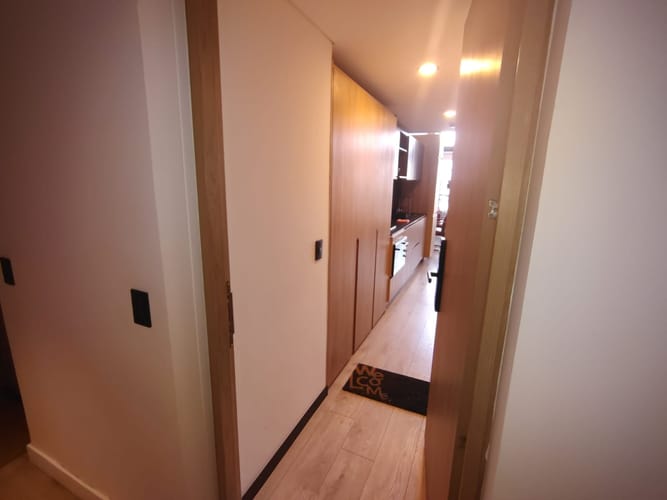 Apartaestudio en venta en Polo Club, Bogotá, 37 m² · foto 2 de 13