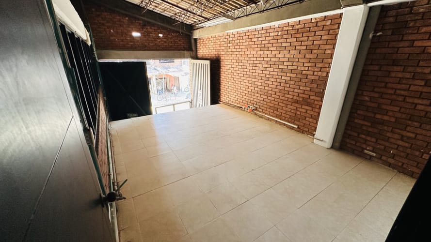Bodega en arriendo en Santander, Cali, 600 m² · foto 14 de 18