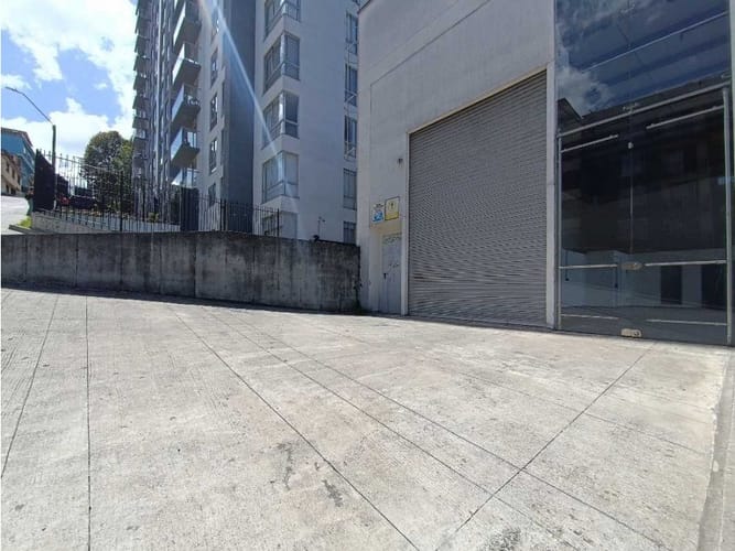 Local en arriendo en La Carola, Manizales, 300 m² · foto 13 de 24