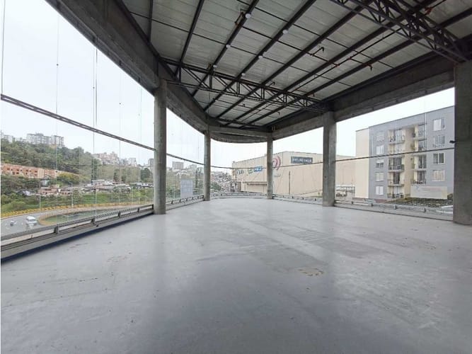 Local en arriendo en La Carola, Manizales, 300 m² · foto 14 de 24
