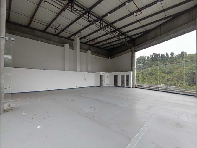 Local en arriendo en La Carola, Manizales, 300 m² · foto 24 de 24
