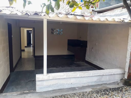 Casa de 3 alcobas en venta en El Retiro, 227 m² · foto 13 de 14