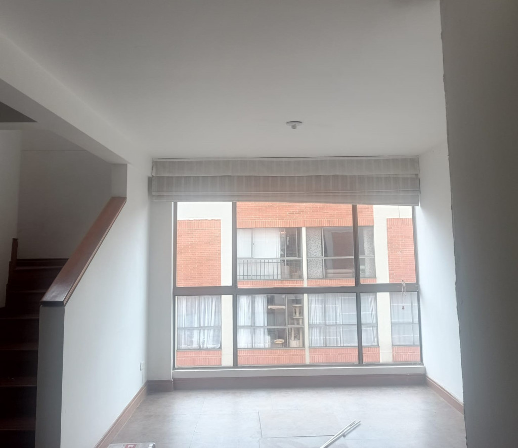 Apartamento en venta en La Floresta, Bogotá · foto 2 de 16