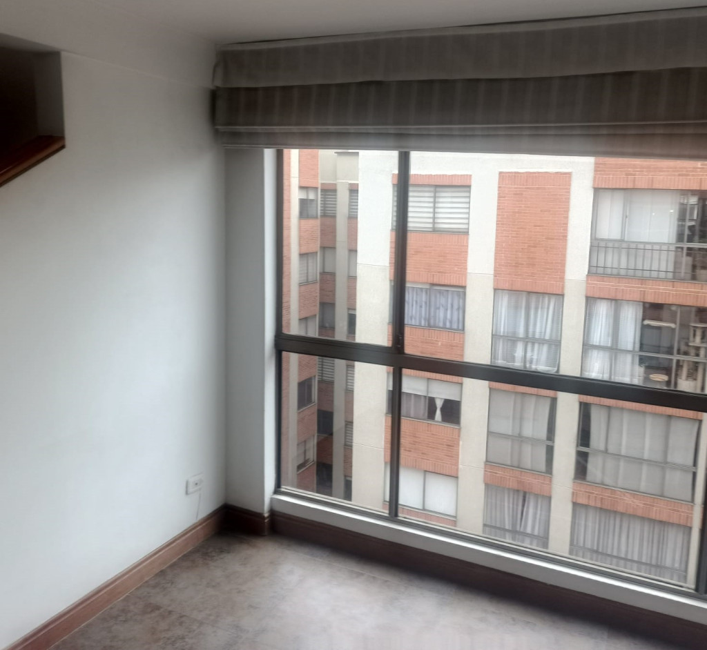 Apartamento en venta en La Floresta, Bogotá · foto 3 de 16