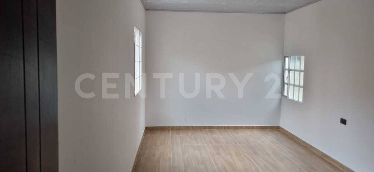 Casa en venta en Costa Azul, Bogotá · foto 2 de 6