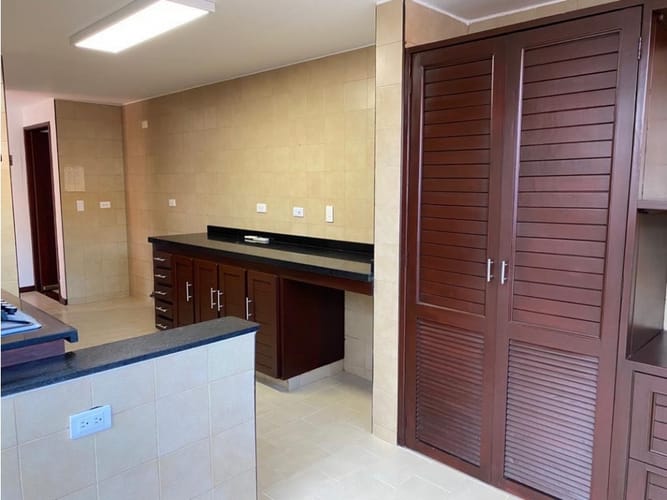 Casa de 4 alcobas en venta en Ciudad Jardin, Cali, 250 m² · foto 6 de 15