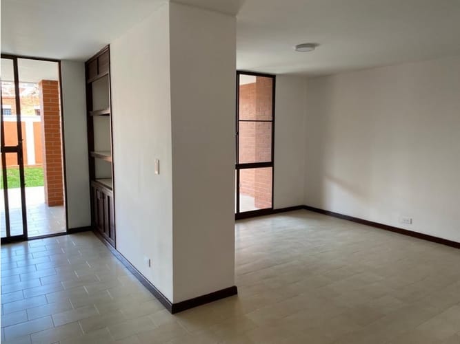 Casa de 4 alcobas en venta en Ciudad Jardin, Cali, 250 m² · foto 15 de 15