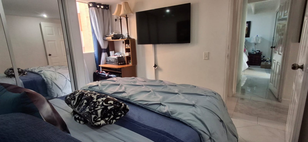 Apartamento en venta en Granada Norte, Bogotá · foto 14 de 15