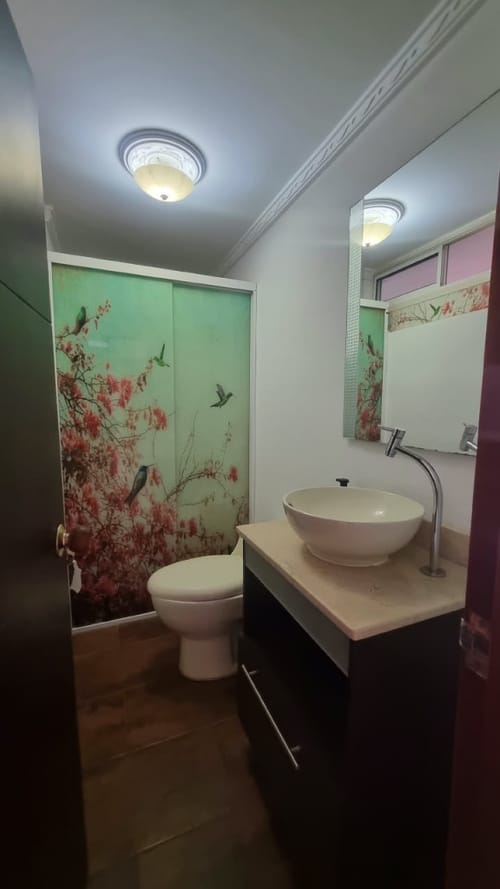 Casa de 5 alcobas en arriendo en Santa Teresita, Medellín, 180 m² · foto 9 de 24