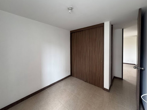 Apartamento en venta en Suramérica, Itagüí · foto 3 de 17