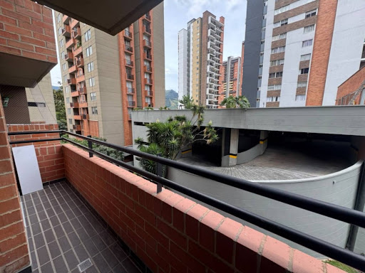 Apartamento en venta en Suramérica, Itagüí · foto 4 de 17