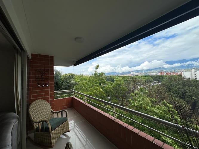 Apartamento de 3 alcobas en venta en La Hacienda, Cali, 100 m² · foto 3 de 24