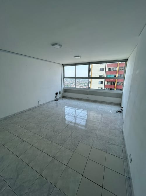 Oficina en venta en San Pedro, Cali, 65 m² · foto 7 de 10