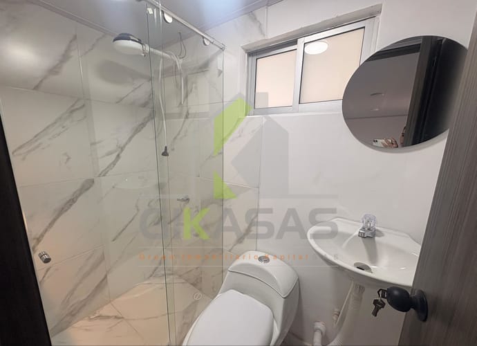 Apartamento de 4 alcobas en arriendo en Centro Internacional, Bogotá, 90 m² · foto 22 de 24