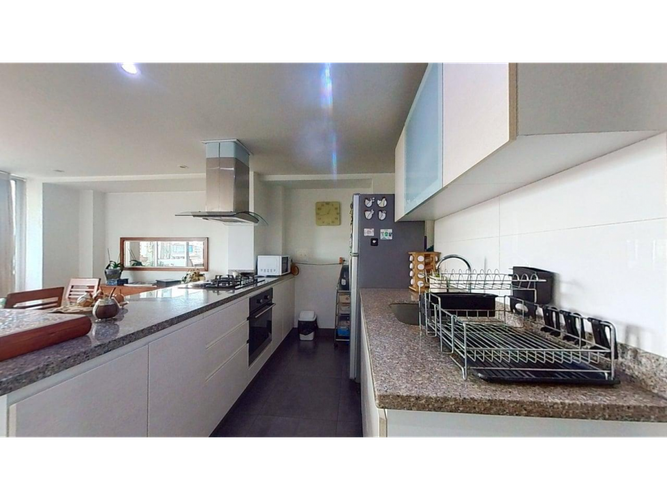 Apartamento en venta en Los Andes, Bogotá · foto 2 de 14