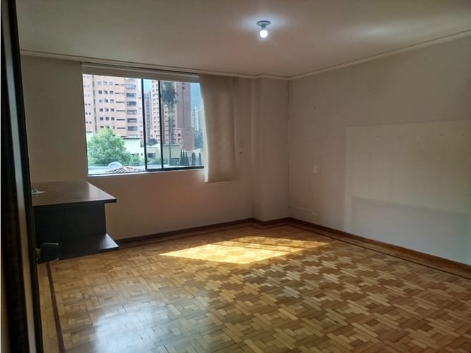 Apartamento en venta en El Poblado, Medellín · foto 17 de 24