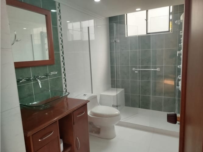 Apartamento en venta en El Poblado, Medellín · foto 22 de 24