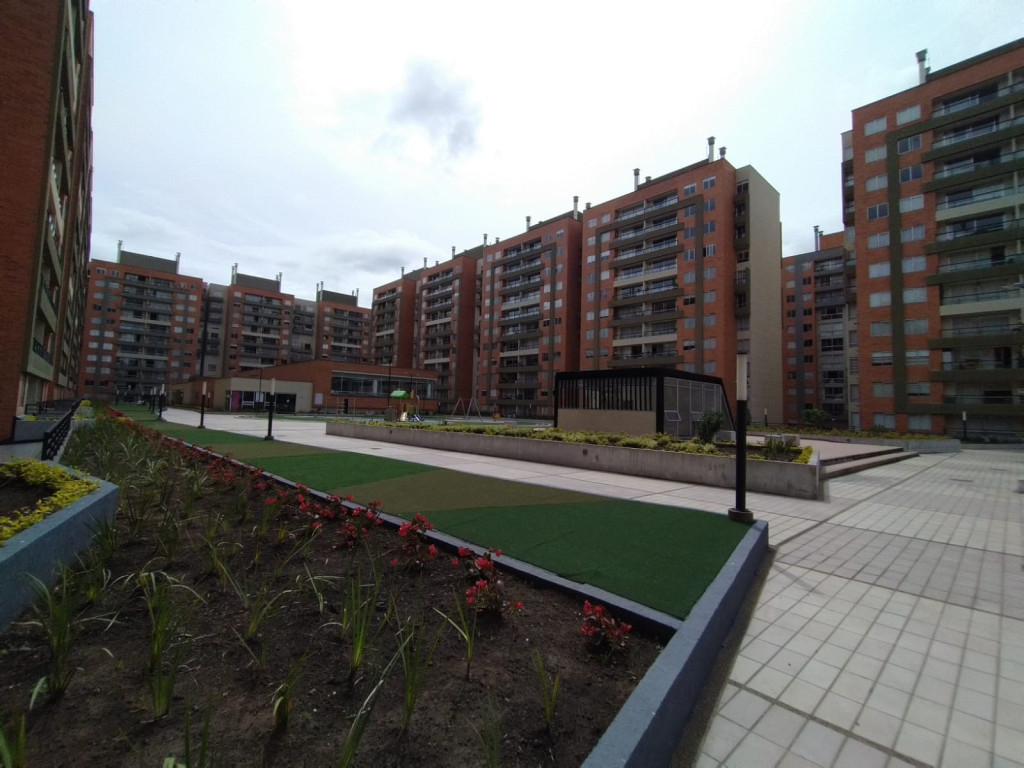 Apartamento en venta en San Jose, Mosquera · foto 21 de 23