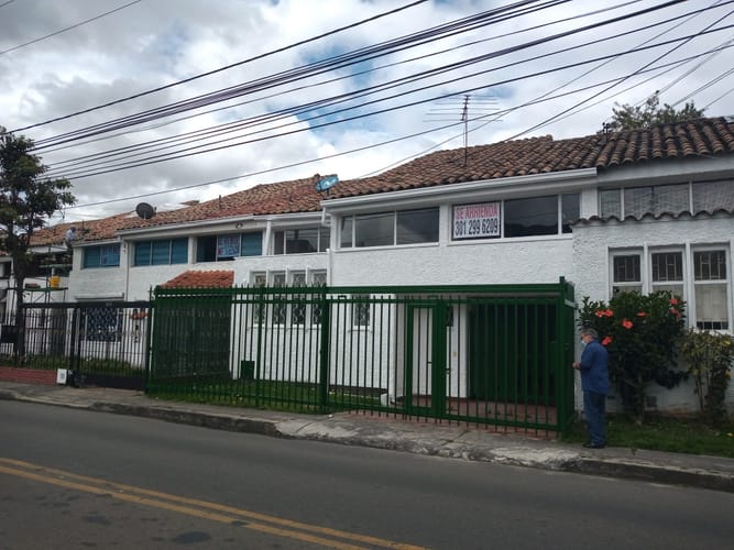 Casa de 3 alcobas en venta en La Floresta, Bogotá, 170 m² · foto 2 de 24