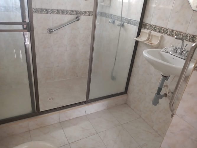Casa de 3 alcobas en venta en La Floresta, Bogotá, 170 m² · foto 18 de 24