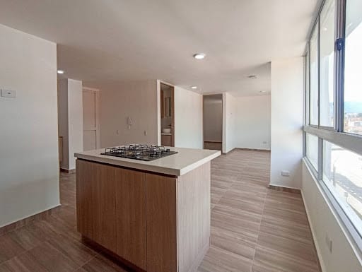 Apartamento de 1 alcoba en venta en San Nicolas, La Ceja, 50 m² · foto 3 de 10