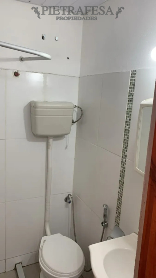 Apartamento en alquiler, 1 dormitorio, 1 baño. Sin gastos comunes. Tres Cruces. · Foto 12