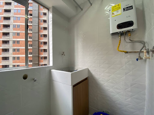 Apartamento en arriendo en San Gabriel, Medellín · foto 9 de 11