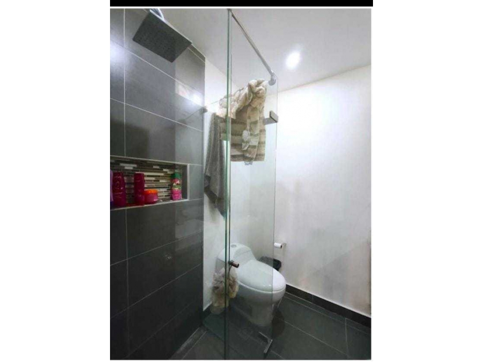 Apartamento en venta en El Poblado, Medellín · foto 24 de 24