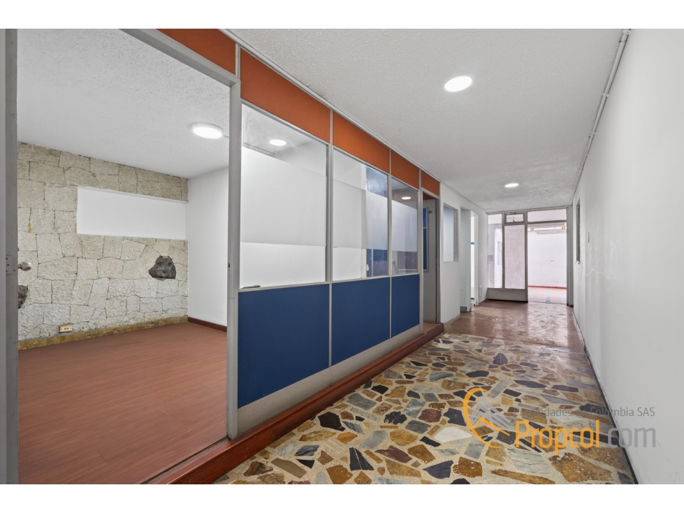 Casa en venta en San Luis, Bogotá · foto 3 de 11