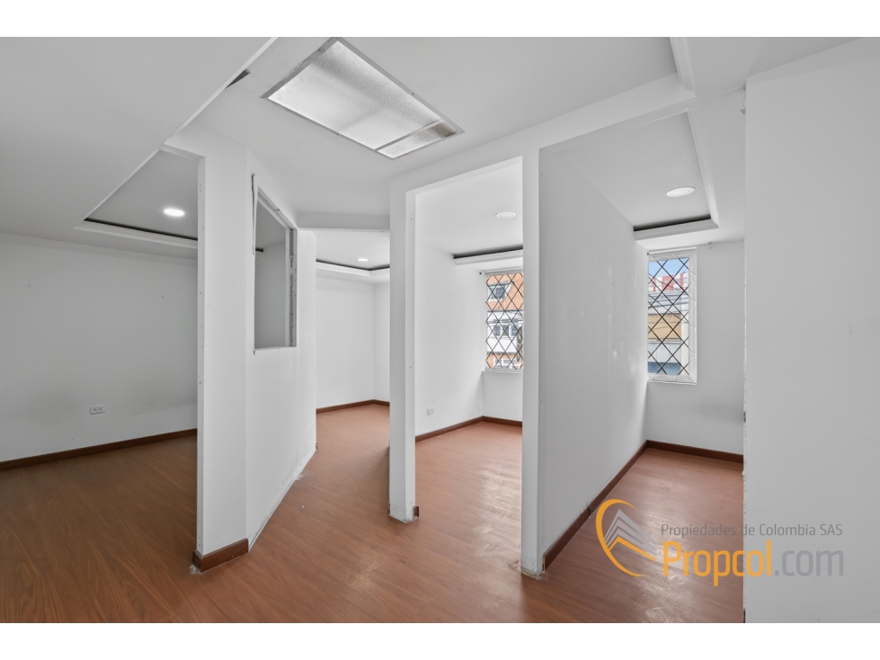 Casa en venta en San Luis, Bogotá · foto 8 de 11