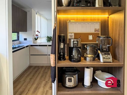 Apartamento en venta en Altos Del Poblado, Medellín · foto 7 de 24
