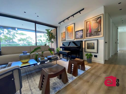 Apartamento en venta en Altos Del Poblado, Medellín · foto 9 de 24