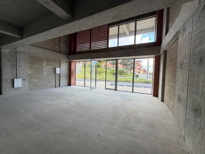 Local en arriendo en El Porvenir, Rionegro, 57 m² · foto 2 de 4