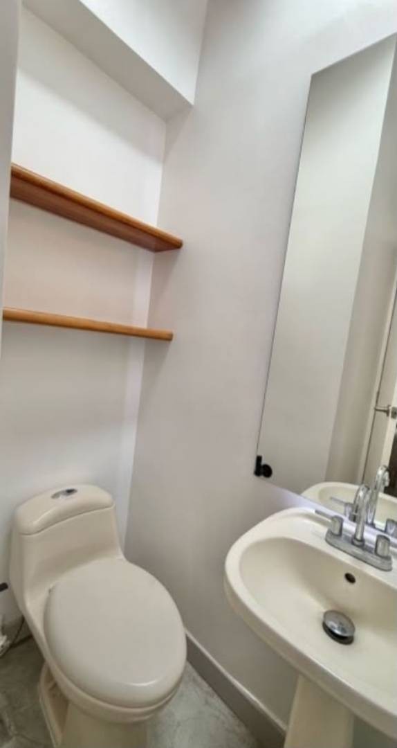 Apartamento en venta en El Poblado, Medellín · foto 14 de 16